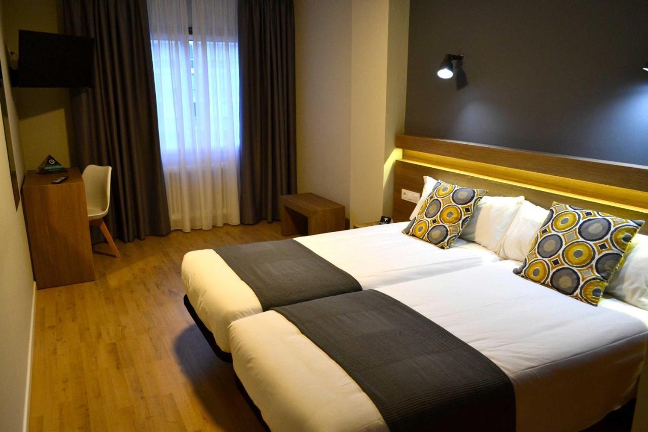 Hotel Alda Estacion بونتيفيذرا المظهر الخارجي الصورة