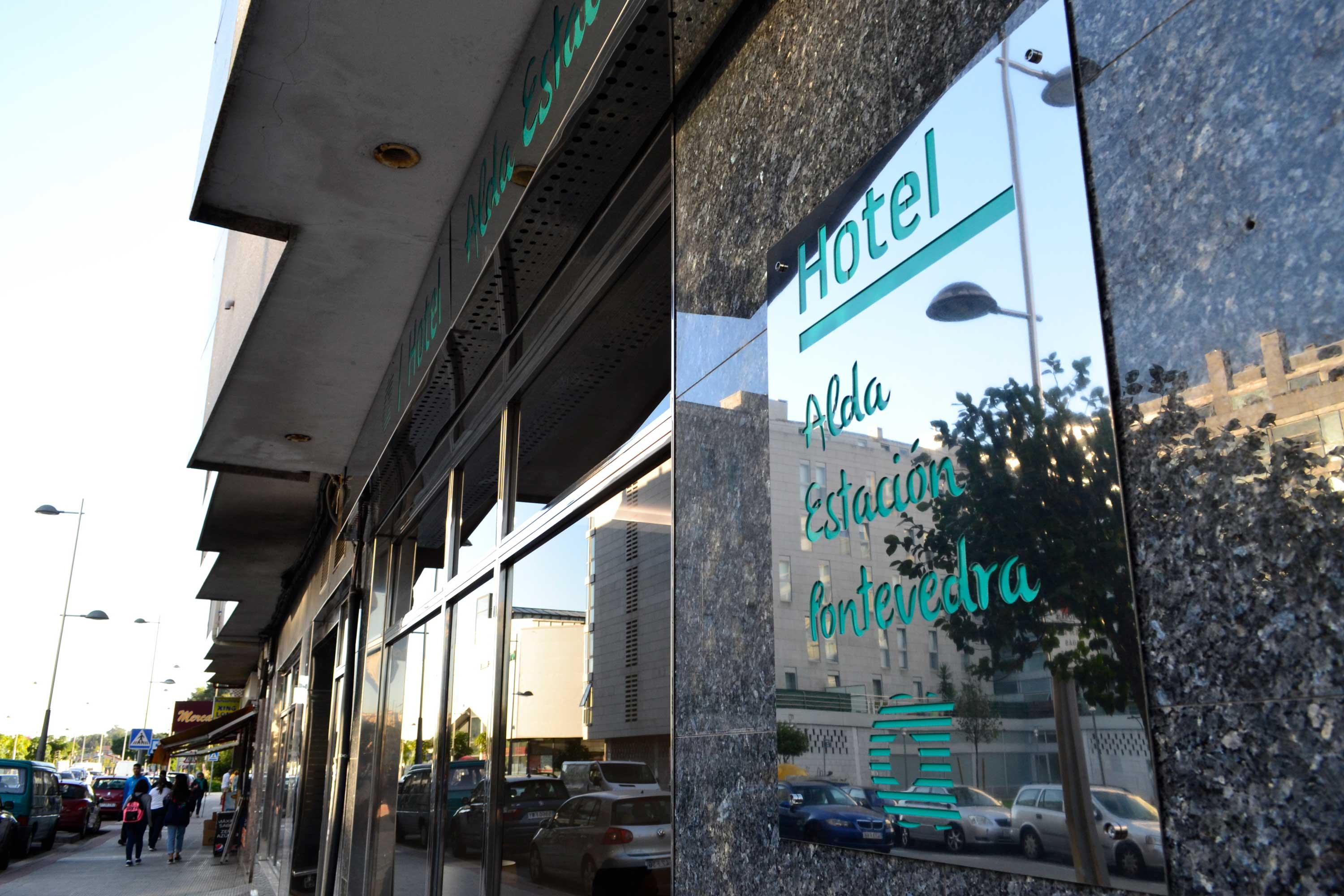 Hotel Alda Estacion بونتيفيذرا المظهر الخارجي الصورة